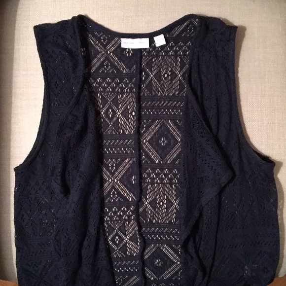 NY&Co Geo print flyaway - Picture 3 of 3